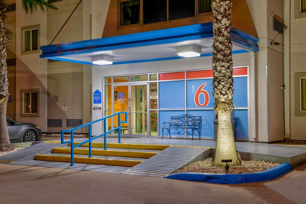 Motel 6-Eagle Pass, Tx - Lakeside ภายนอก รูปภาพ