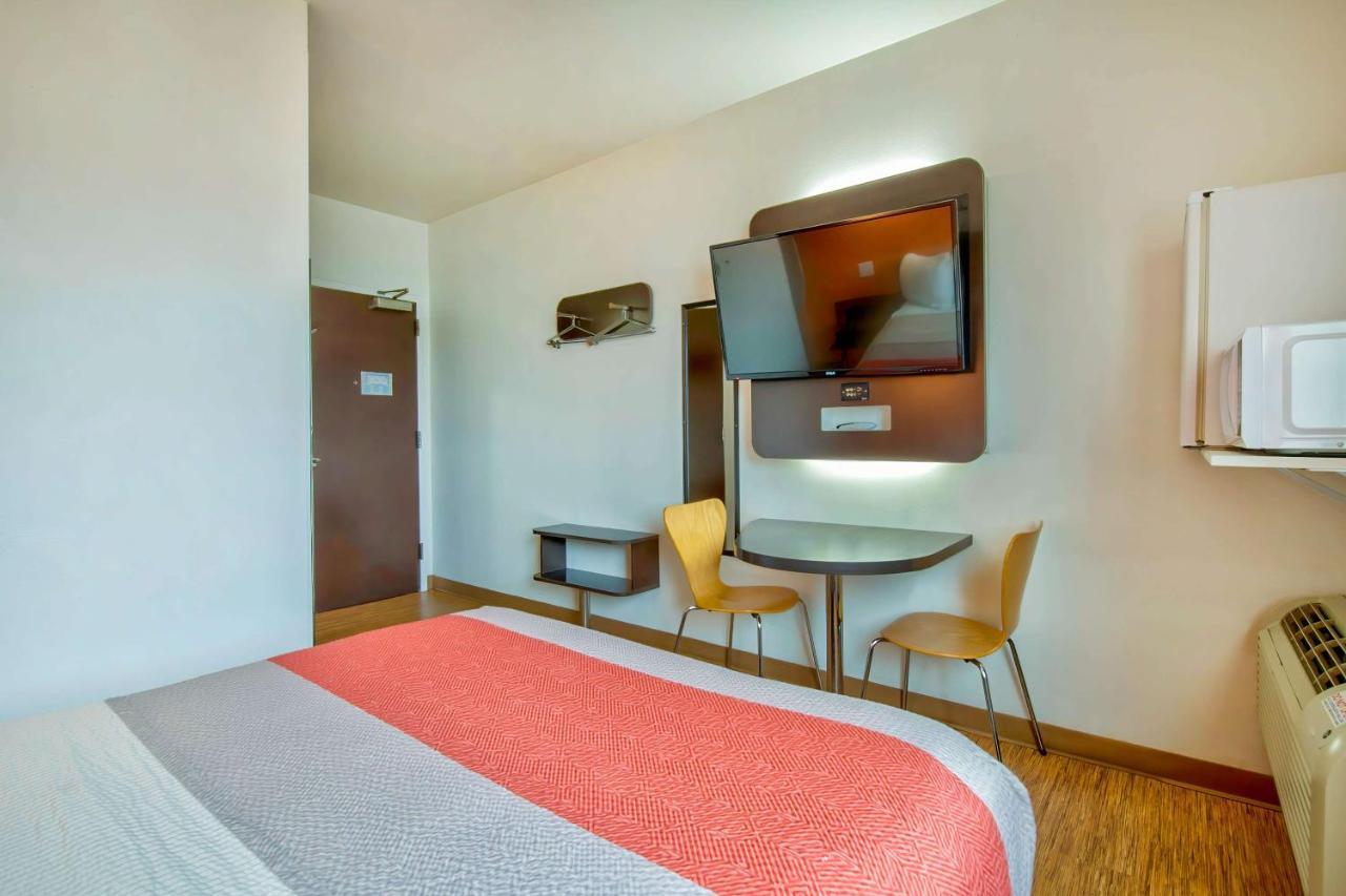 Motel 6-Eagle Pass, Tx - Lakeside ภายนอก รูปภาพ